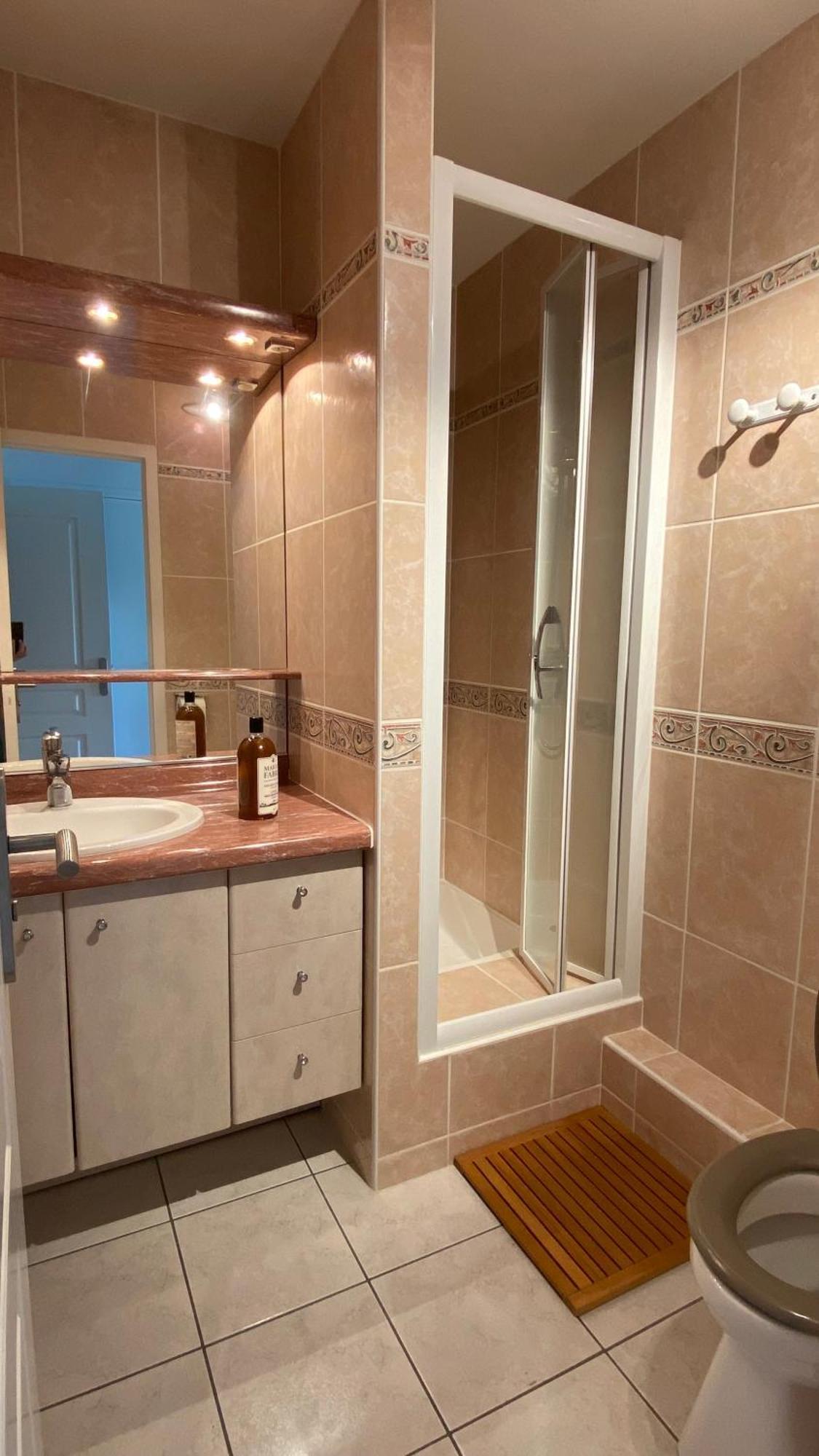 Appartement Avec Vue Mer Et Parking Bénodet Esterno foto